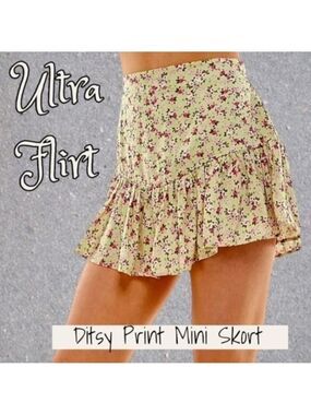 Ultra FLIRT Juniors' Rosy Green Ruffled-Hem Mini SKORT